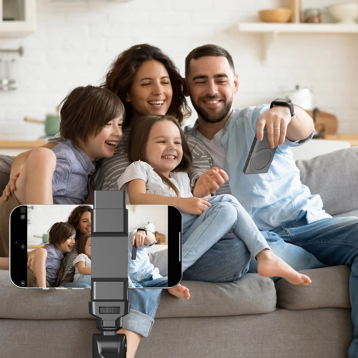 Avoro Magnetic Selfie Screen