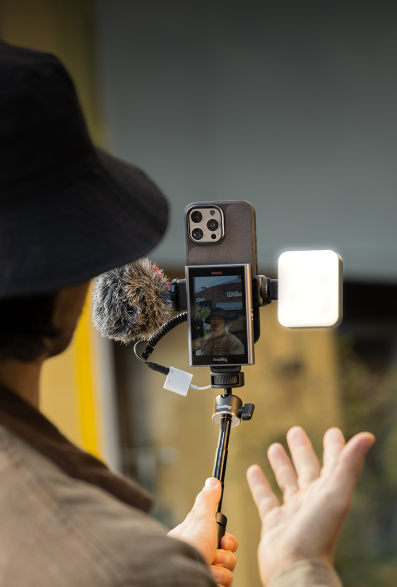 Avoro Magnetic Selfie Screen for rear-camera selfies and vlogging